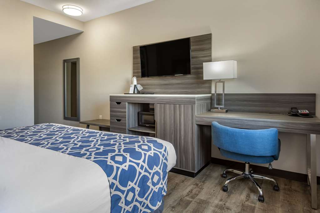 The Waves Hotel an Ascend Collection Hotel - photo 8