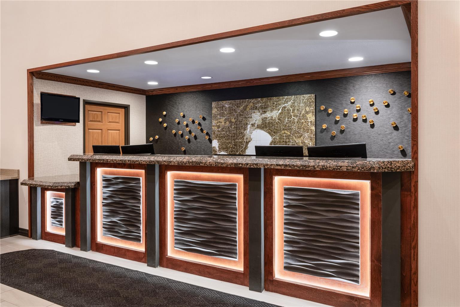 Best Western Premier Bridgewood Resort Hotel - photo 10