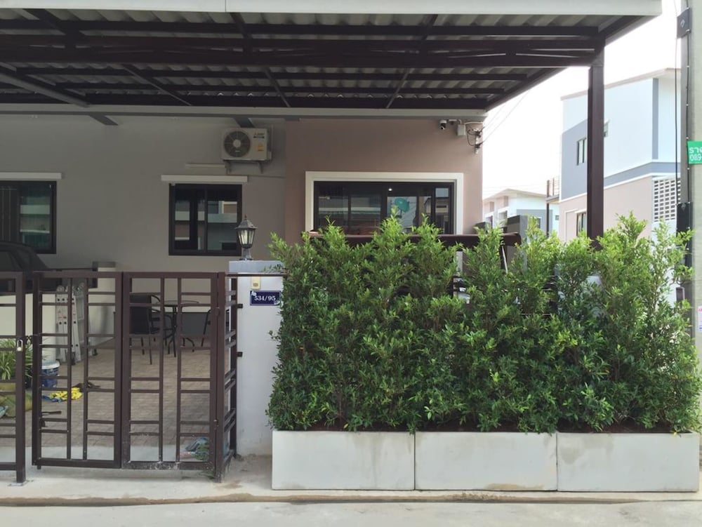 Baan Pleon View by Ratcharin in Pran Buri, Thailand