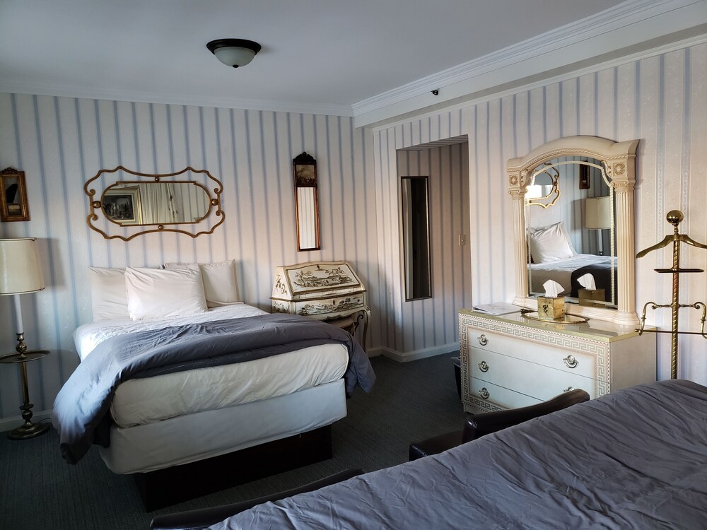 Lowell Inn - photo 10