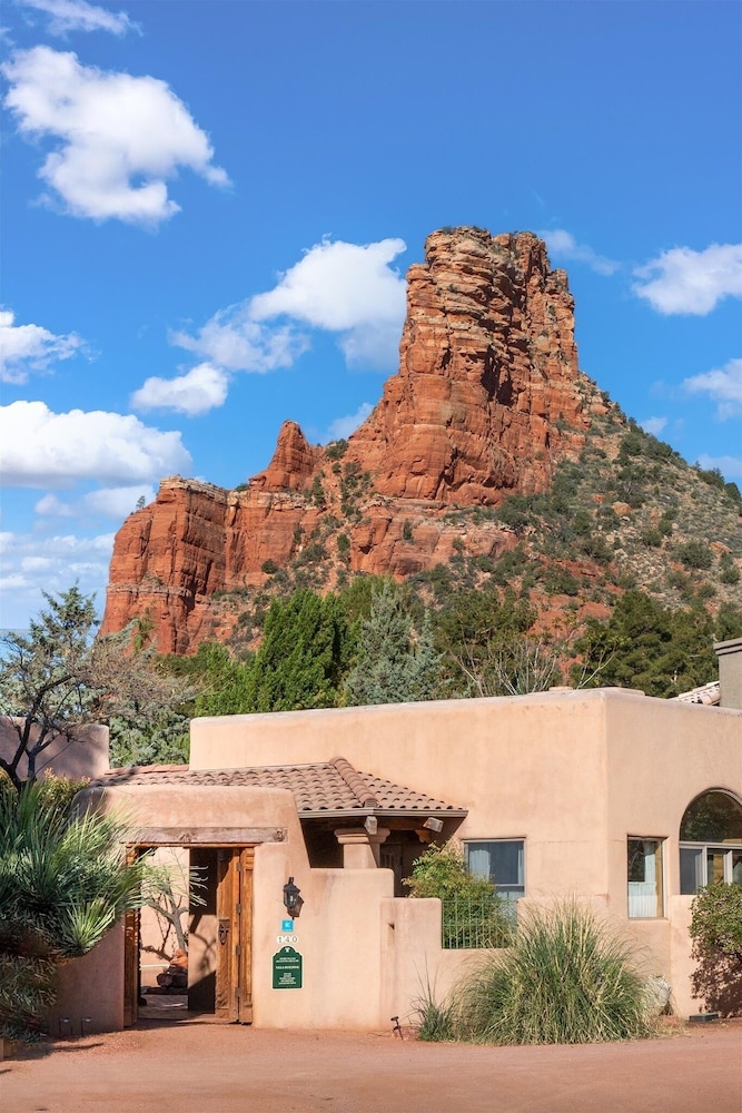 Adobe Village Southwest 1 Bedroom Apart Hotel by RedAwning - photo 22