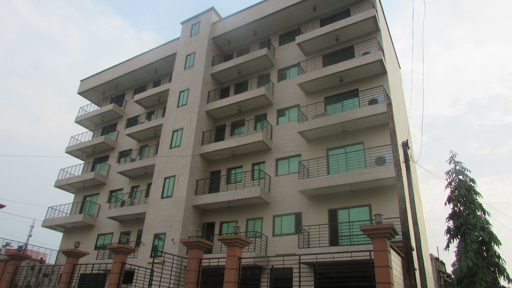 NewLand Sarl — 4-Star Luxury Hotel in Douala, Cameroon