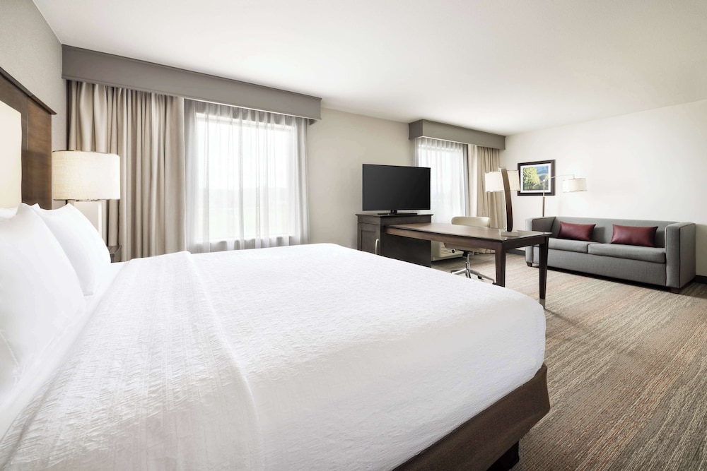 Hampton Inn & Suites Napa - photo 7