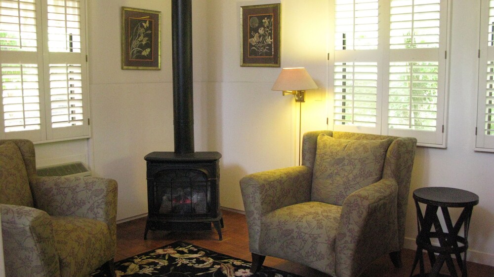 Belle de Jour Inn - photo 7