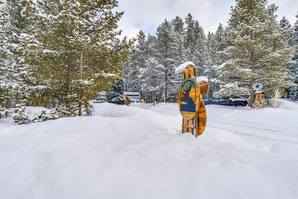 5 Mi to Breckenridge Ski Resort: Cozy Wood Cabin - photo 28