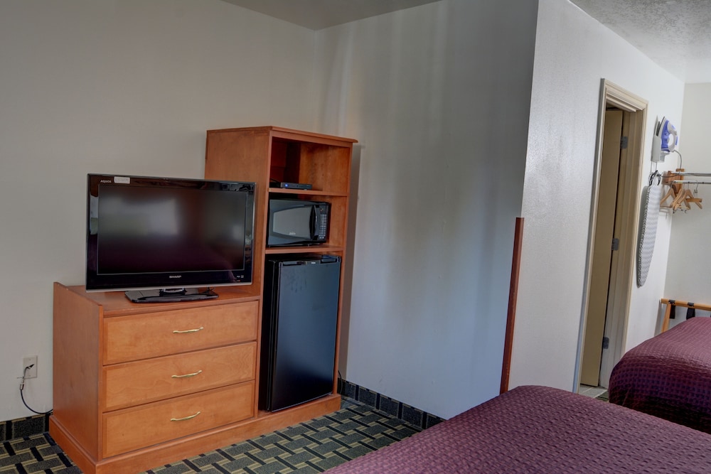 Palms Motel - photo 8