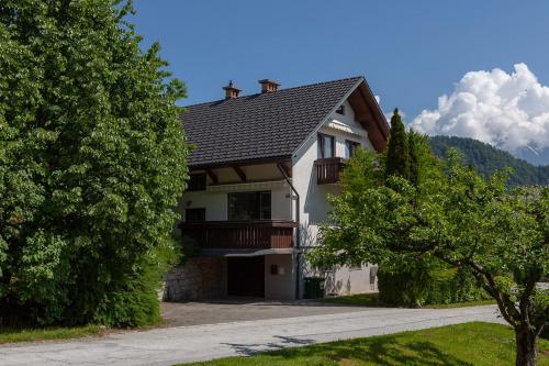 Vacation Home Sofia — 4-Star Luxury Hotel in Zgornje Gorje, Slovenia