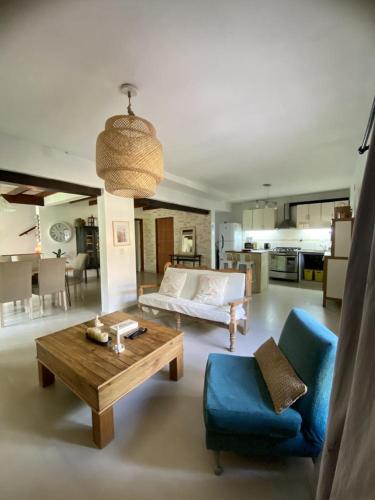 Cómodo Duplex Amplio - carbon neutral hotel in Pinamar