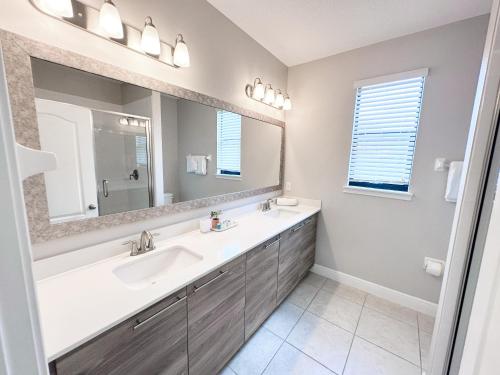 Balmoral Resort 195al 3 Bedroom Home by RedAwning - photo 25