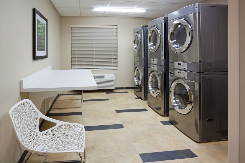 Candlewood Suites Dickinson ND by IHG - photo 26
