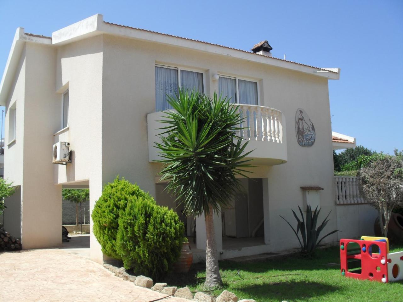 Villa Theodora
