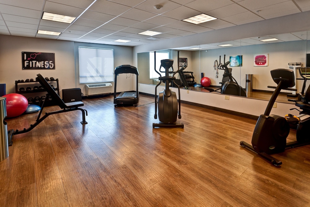Holiday Inn Express Hutchinson by IHG - photo 15