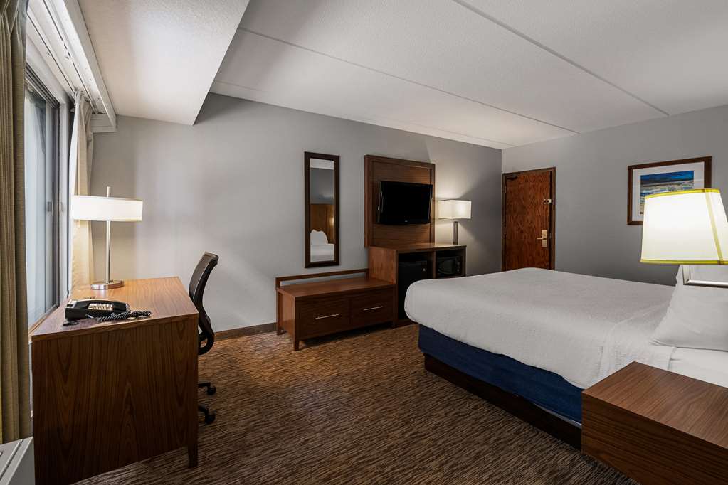 Best Western Bridgeview Hotel - photo 21