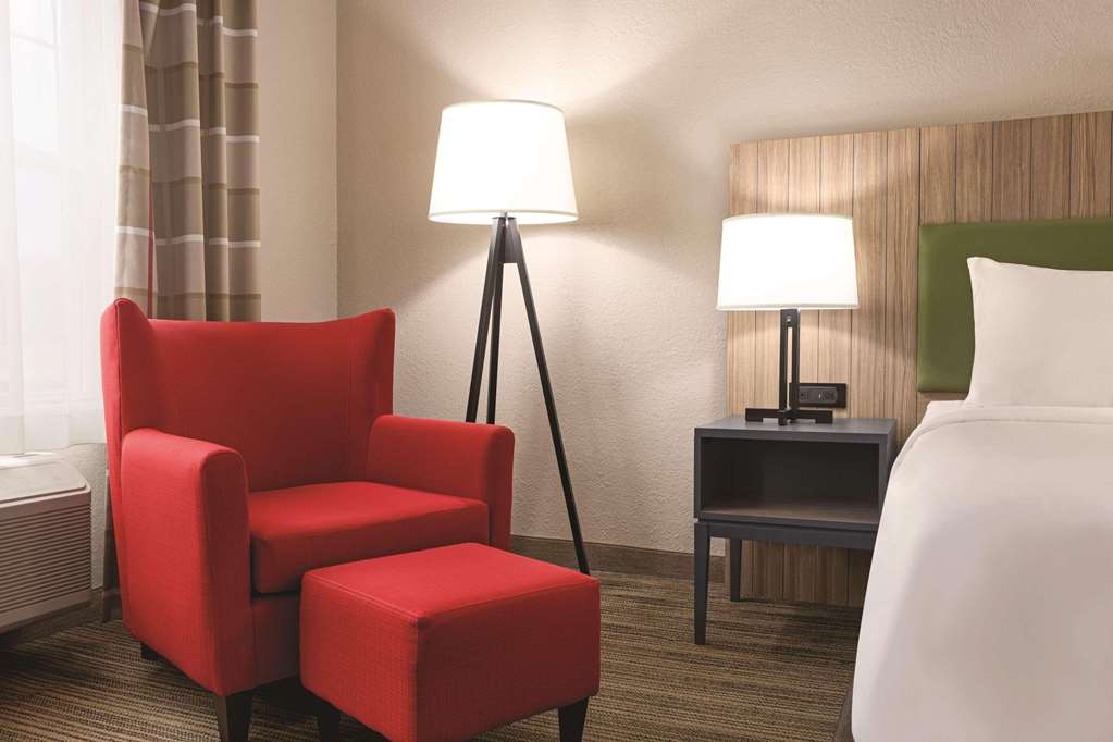 Country Inn & Suites by Radisson Georgetown KY - photo 9