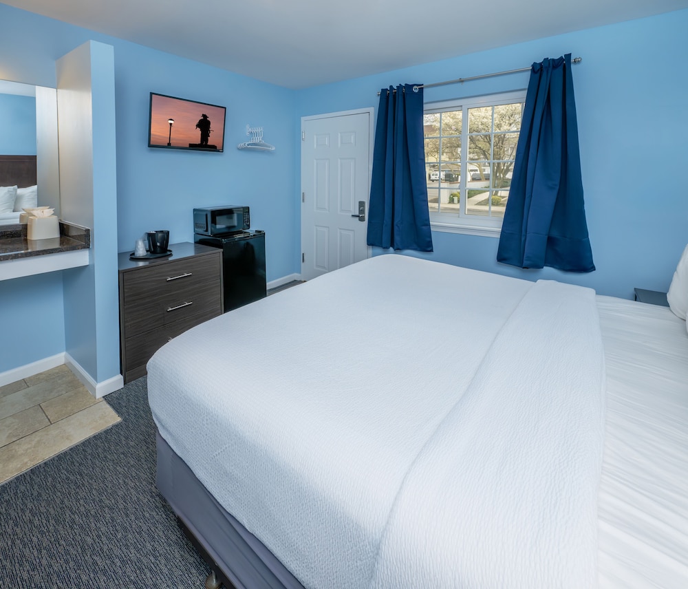 Commander Beach House Hotel - photo 9