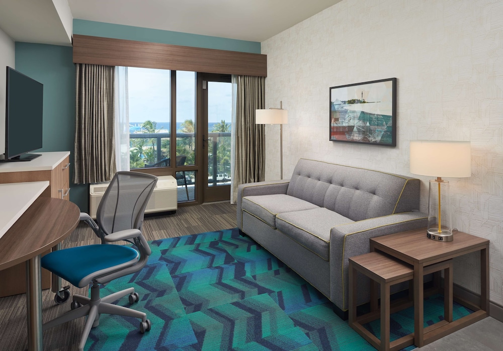 Home2 Suites by Hilton Pompano Beach Pier - photo 11