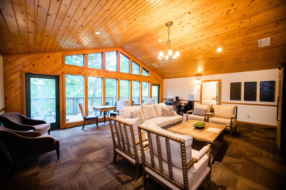 Sylvan Valley Lodge - photo 61