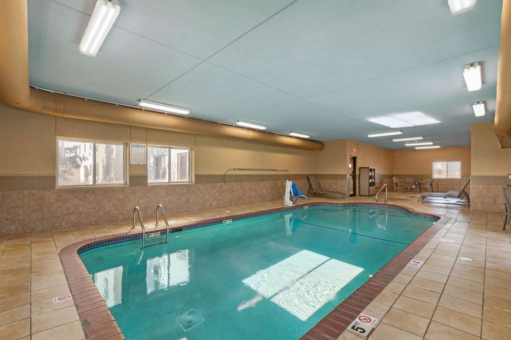 Best Western Plus Altoona Inn - photo 37