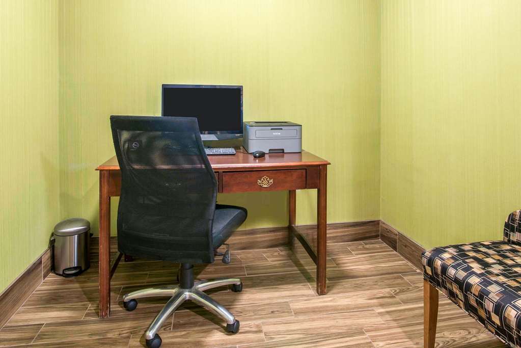 Quality Inn Loudon Concord - photo 43