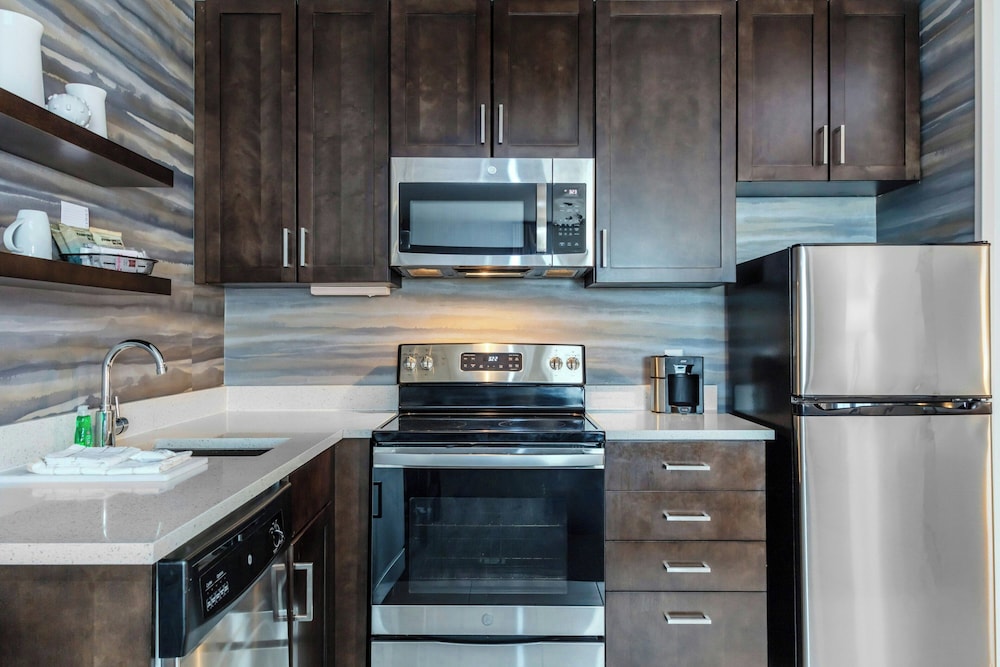Residence Inn Detroit Sterling Heights - photo 26
