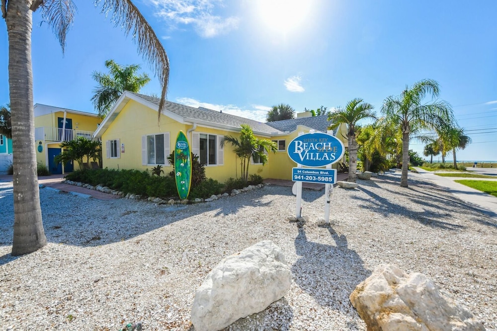 Beachside Management - last minute hotel in Siesta Key