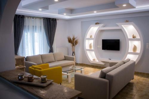 Didima Apartments 1 — 4-Star Luxury Hotel in Pythagoreio, Greece