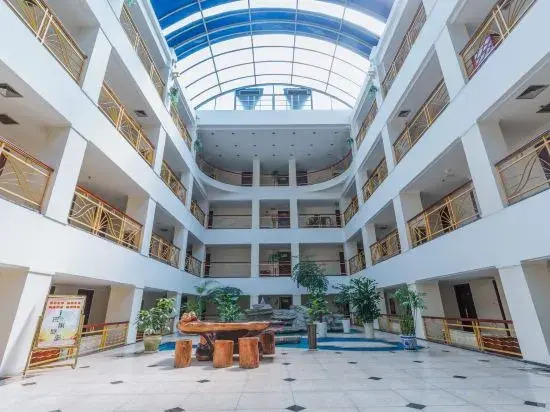 Jinfengshan Hotel - carbon neutral hotel in Chongqing