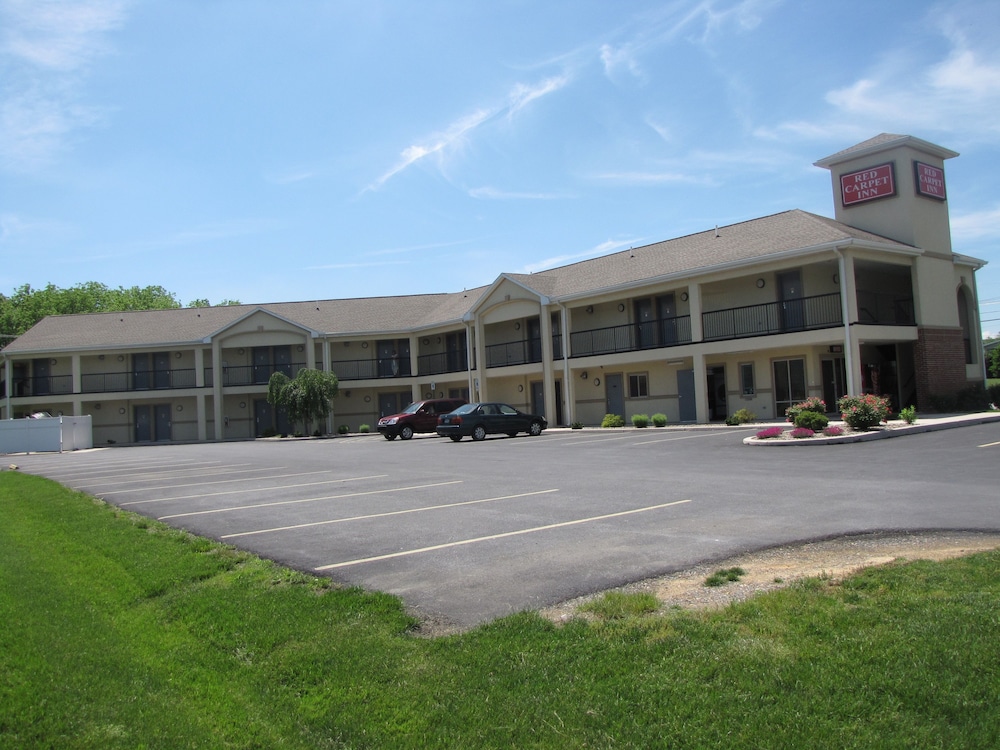 Red Carpet Inn Chambersburg — Chambersburg