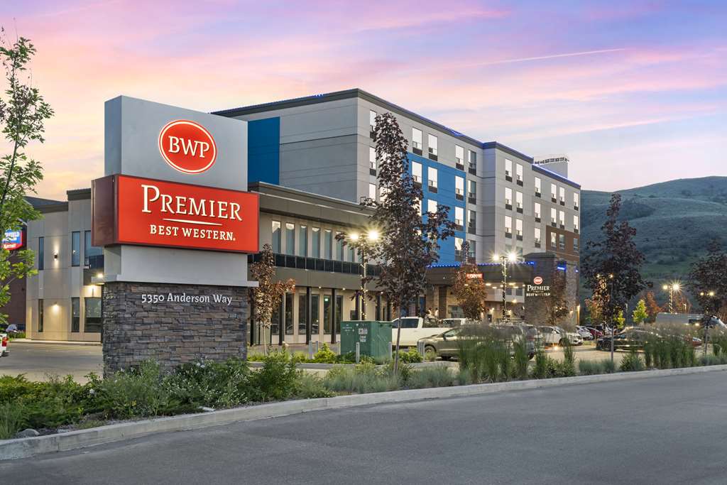 Best Western Premier Route 97 Vernon in Vernon, Canada