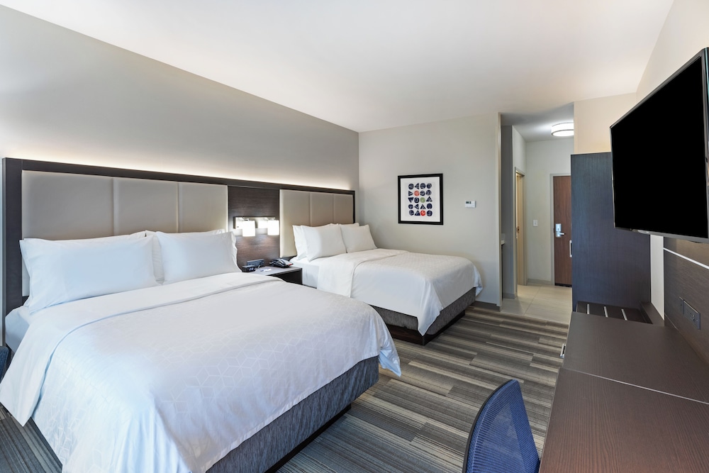 Holiday Inn Express & Suites Purcell by IHG - photo 10