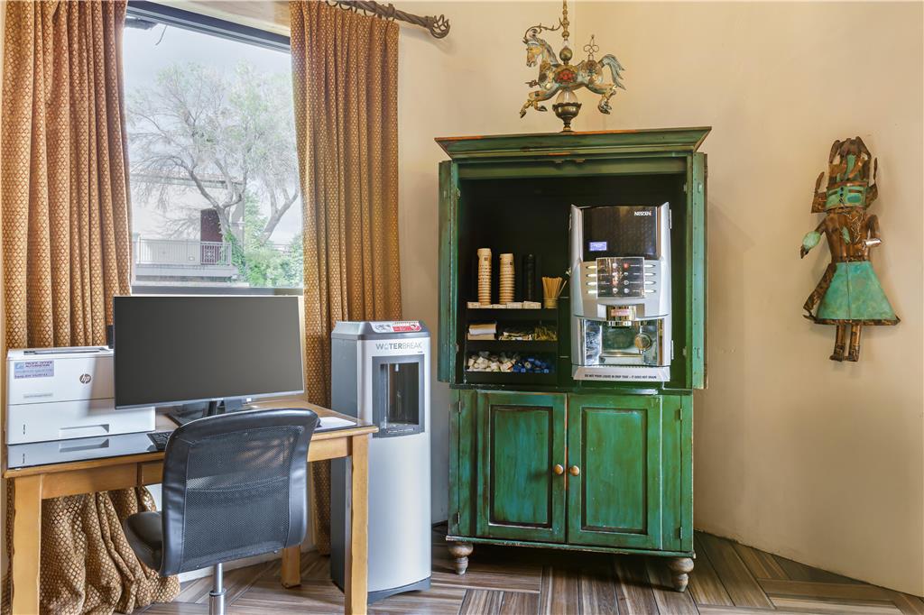 Best Western Plus Arroyo Roble Hotel & Creekside Villas - photo 9