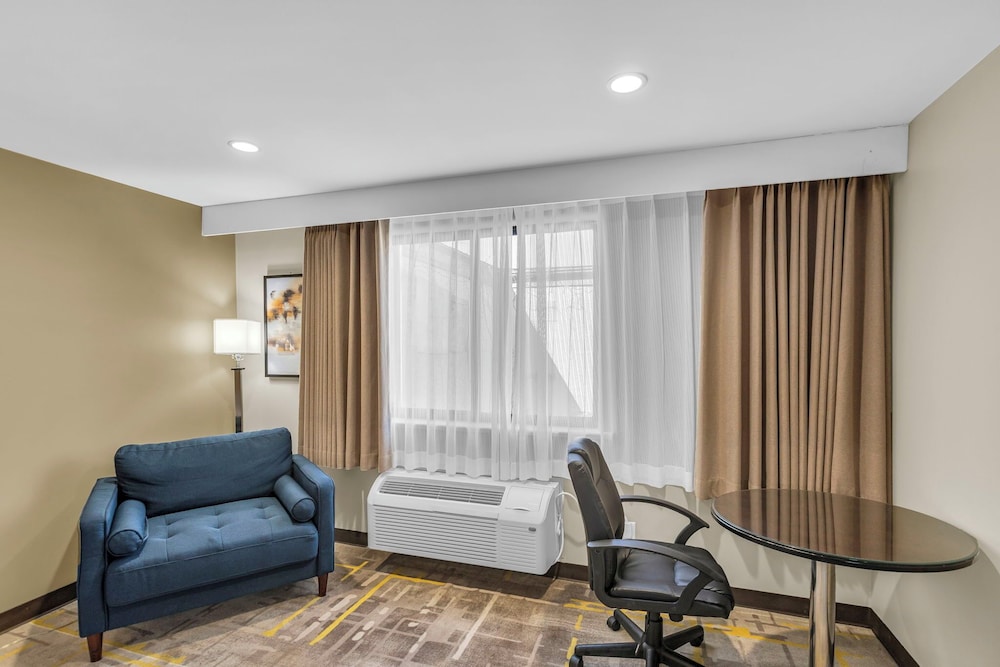 Kc Inn - photo 24