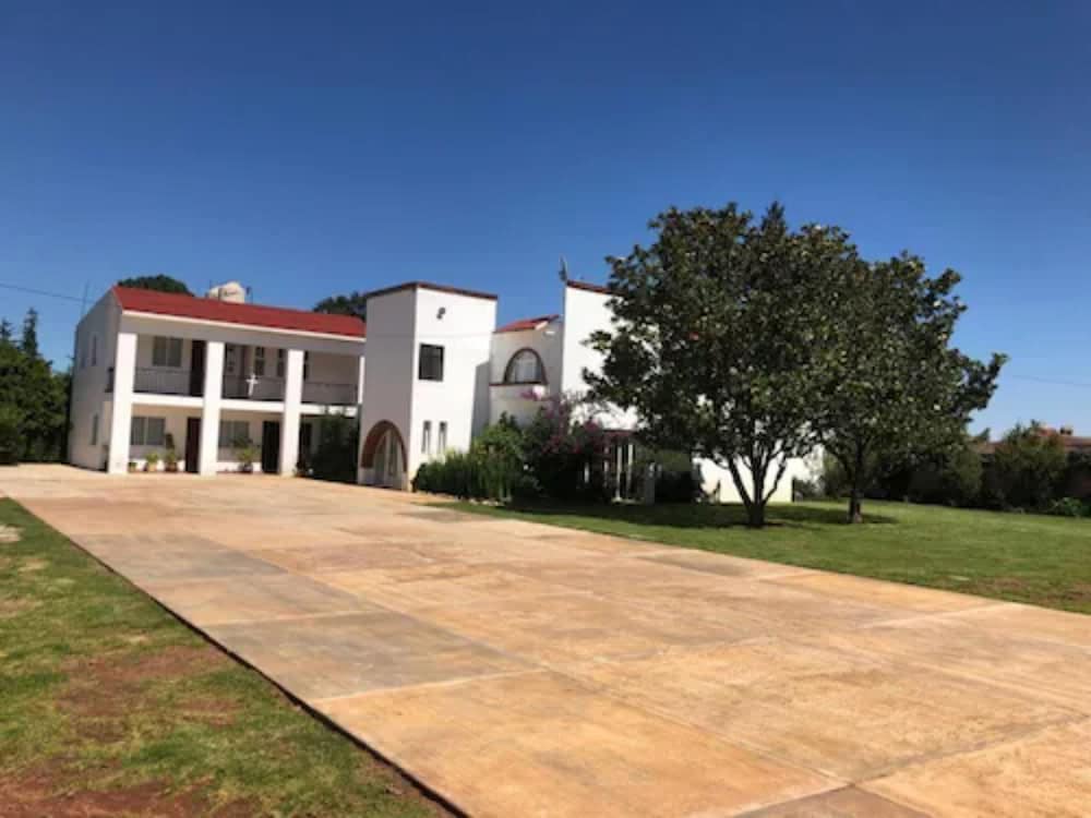 Hotel Sierra Bonita in Huasca De Ocampo, Mexico