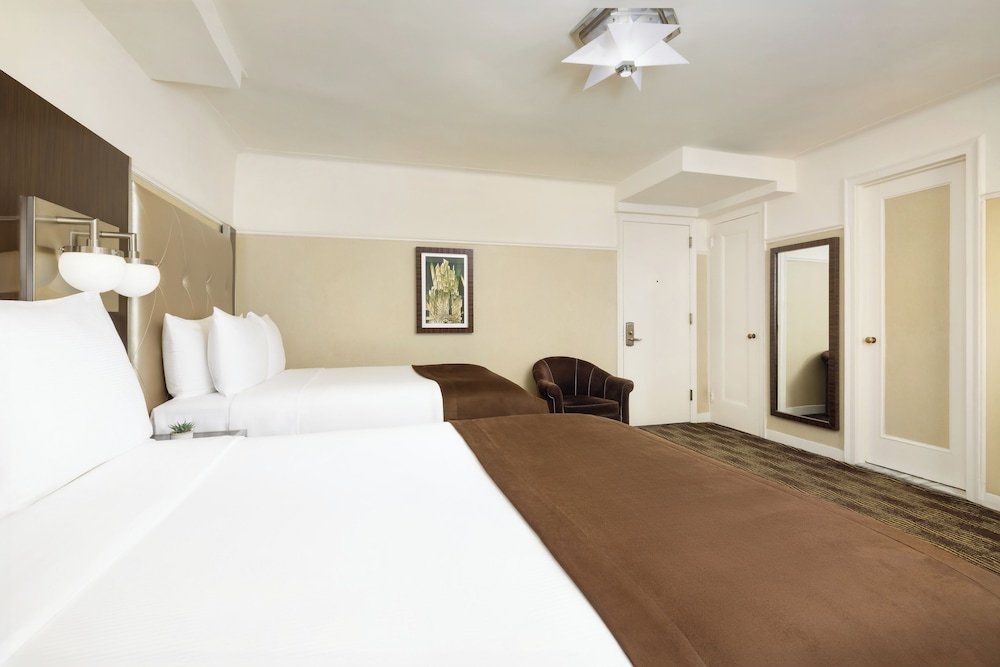 New Yorker by Lotte Hotels - photo 10