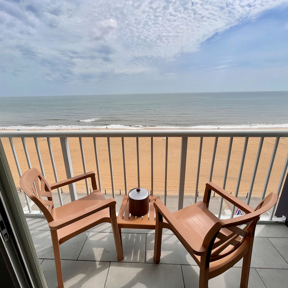 Hampton Inn Virginia Beach Oceanfront North - photo 26