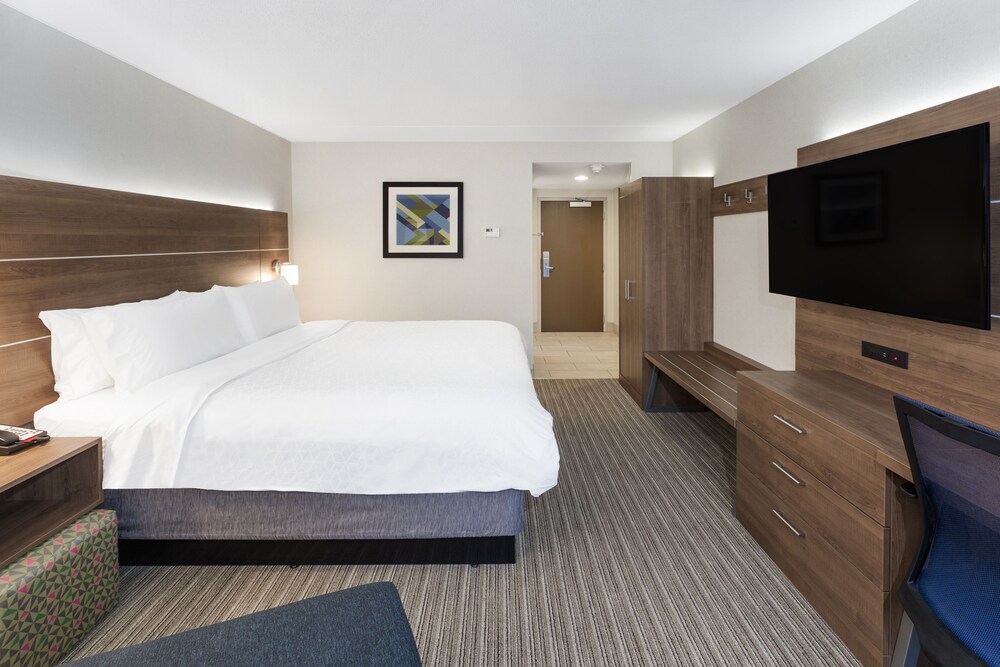 Holiday Inn Express Hotel & Suites Providence Woonsocket by IHG - photo 10