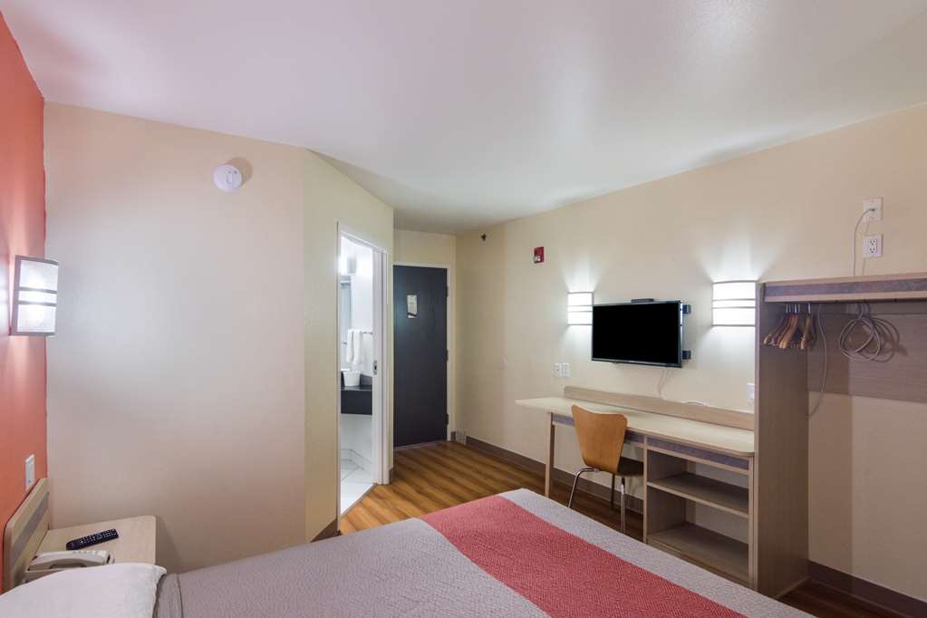 Motel 6 Terrell TX - photo 25