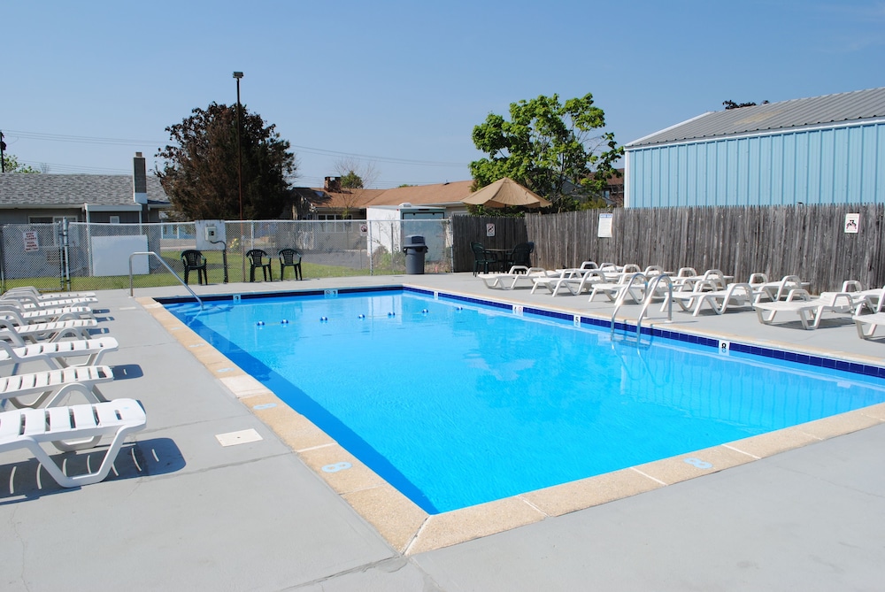 Shore Point Motel - photo 28