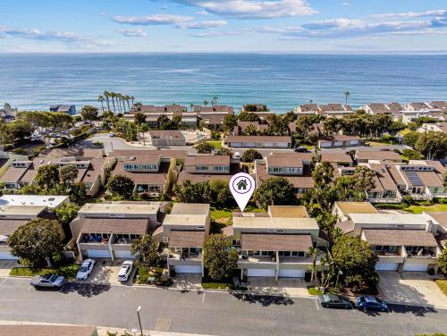 Encinitas Paradise Seabluffe Gated Community W Beach Access — Encinitas
