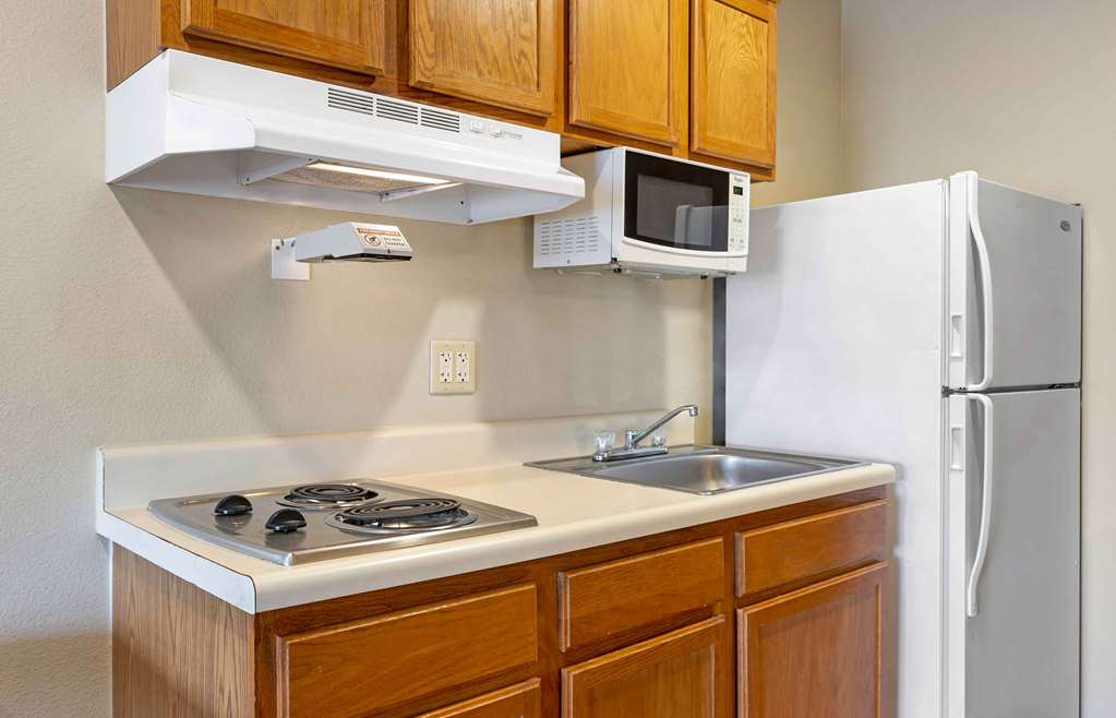 Extended Stay America Select Suites Wichita Airport - photo 18