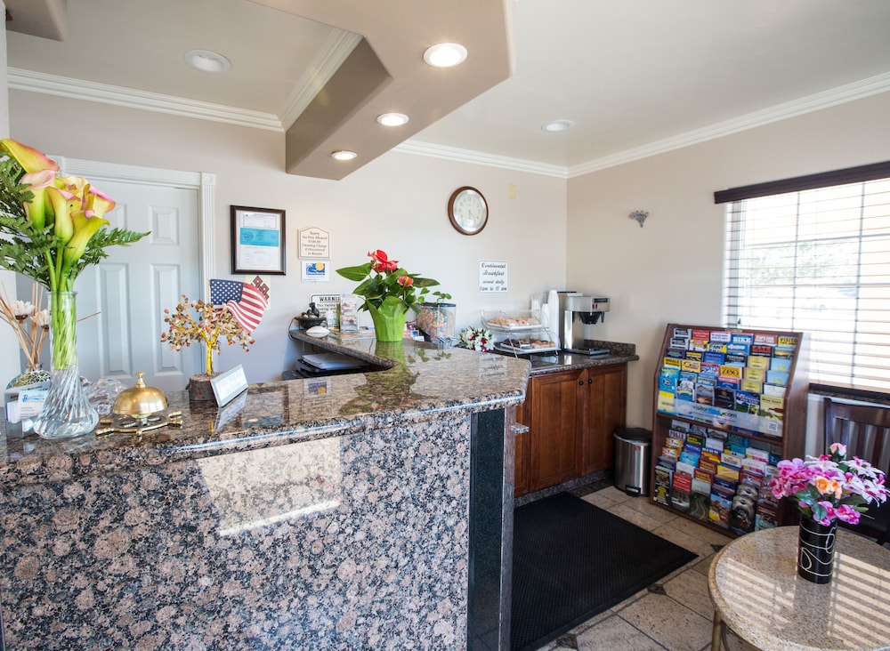 Pismo Beachwalker Inn & Suites - photo 3
