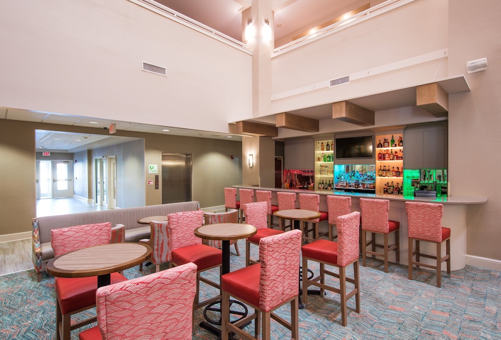 Holiday Inn & Suites Lake City by IHG - photo 14