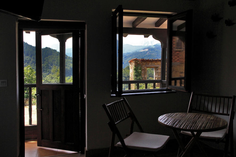 La Posada de la Xana — Barzana — photo 4