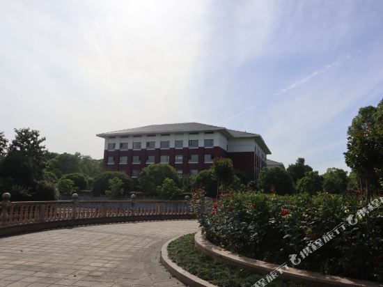 Yidu Xiaoxihu Garden Hotel in Qingzhou, People's Republic of China