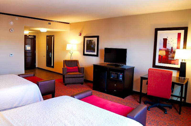 Hampton Inn Lewiston Auburn - photo 39