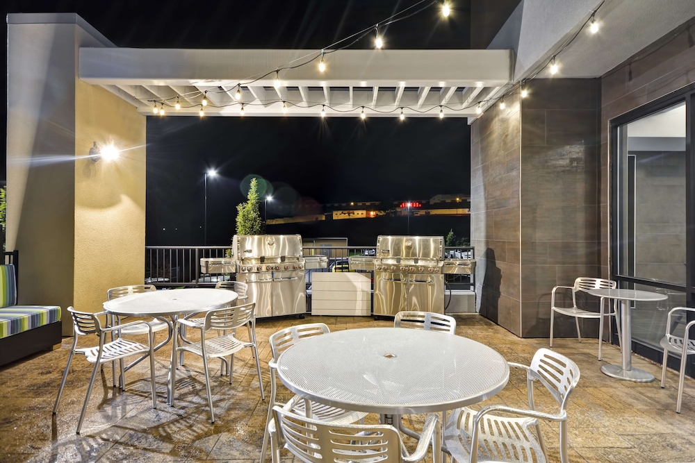 Home2 Suites by Hilton Oswego - photo 36