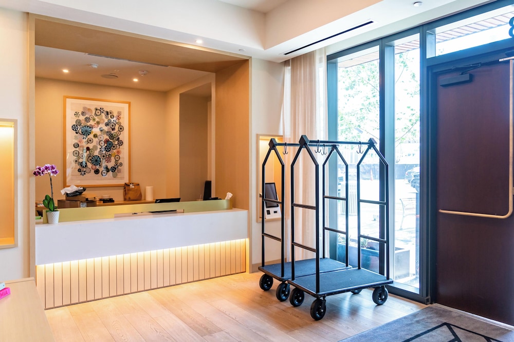 Austin Condo Hotel - photo 2