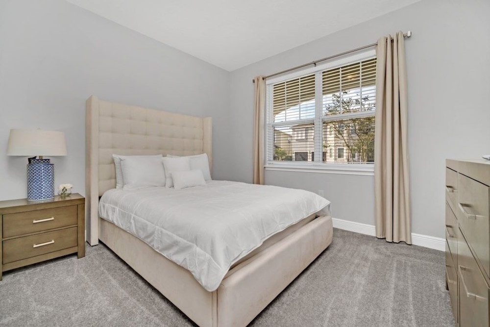 Brand New Encore Resort 5 Bed Resort Home 5 Bedroom Villa - photo 6