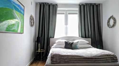 VanGogh by mythings — 4-Star Luxury Hotel in Warsaw, Poland