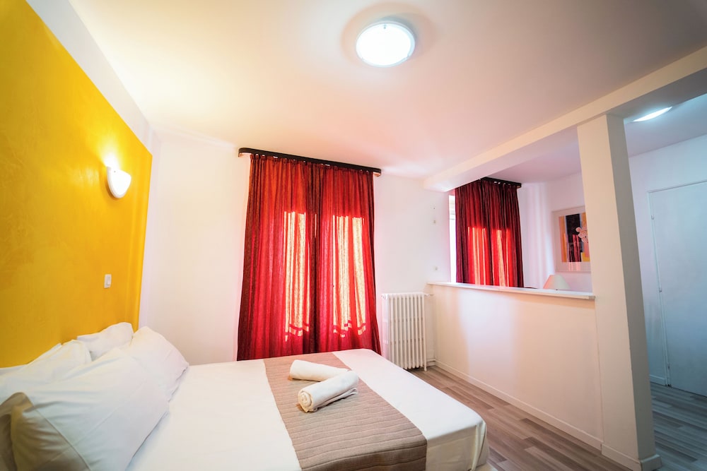 Celine Hotel Le Miridan — hotel in Plombieres-Les-Bains